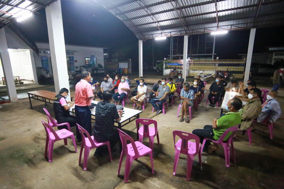 วันที่ 24 พฤศจิกาจน 2565 เวลา 19.30 น. นายประพิศ พิมมะโส นายกเทศมนตรีตำบลสร้างก่อ นายสมาน ศรีพลลา รองนายกเทศมนตรี ฯ นายปฏิพัทธ์ พรมไตรย์ รองนายกเทศมนตรี ฯ พร้อมคณะสมาชิกสภาเทศบาลตำบลสร้างก่อ ออกประชาคมแผนพัฒนาท้องถิ่น (พ.ศ 2566-2570) เพิ่มเติม (ฉบับที่1) พ.ศ 2566 หมู่1 บ้านสร้างก่อ ณ ศูนย์แสดงสินค้าและผลิตภัณฑ์ชุมชนเทศบาลตำบลสร้างก่อ